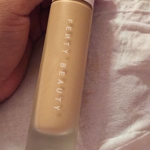 Fenty beauty foundation